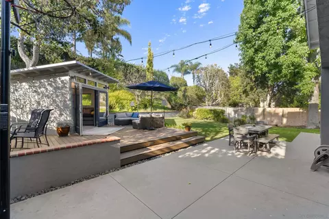 Exterior - 1655 Splitrail Dr, Encinitas, CA 92024 photo 6 of 13
