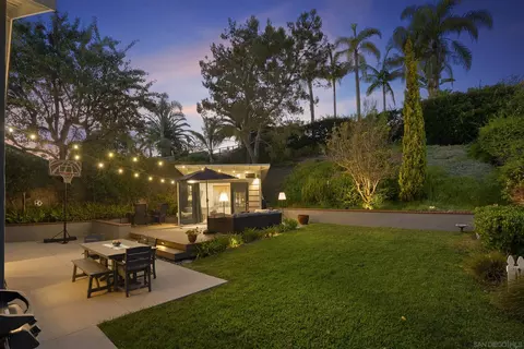 Exterior - 1655 Splitrail Dr, Encinitas, CA 92024 photo 11 of 13