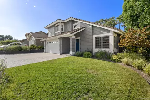 Exterior - 1655 Splitrail Dr, Encinitas, CA 92024 photo 4 of 13