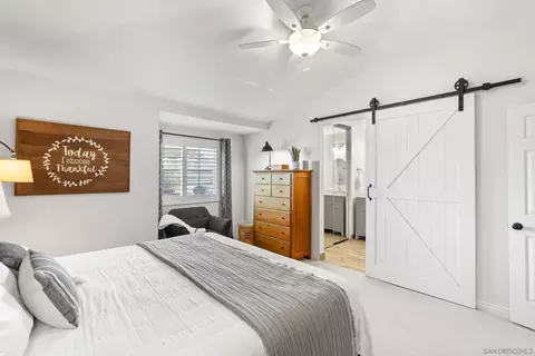 Bedroom - 1655 Splitrail Dr, Encinitas, CA 92024 photo 2 of 4