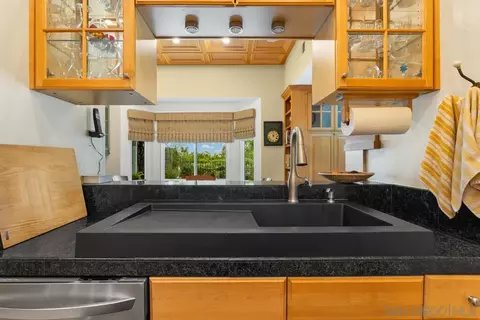 Kitchen - 457 Arden Dr, Encinitas, CA 92024 photo 6 of 6