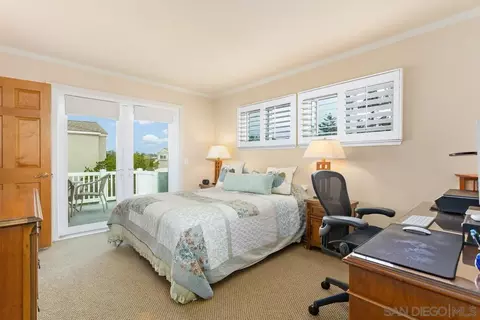 Bedroom - 457 Arden Dr, Encinitas, CA 92024 photo 2 of 3