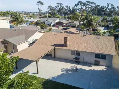 2008 Winchester St, Oceanside, CA 92054 photo 2