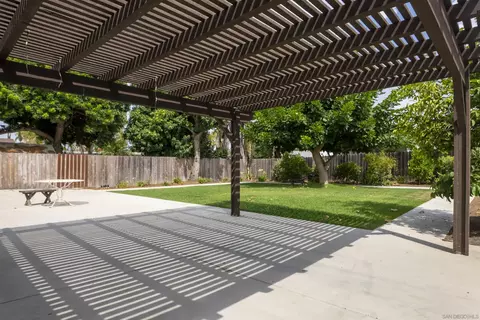 2008 Winchester St, Oceanside, CA 92054 photo 6