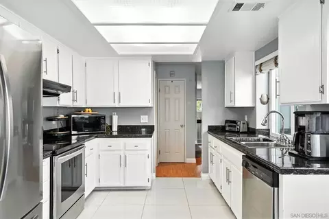 1443 Summit Dr, Chula Vista, CA 91910 photo 12