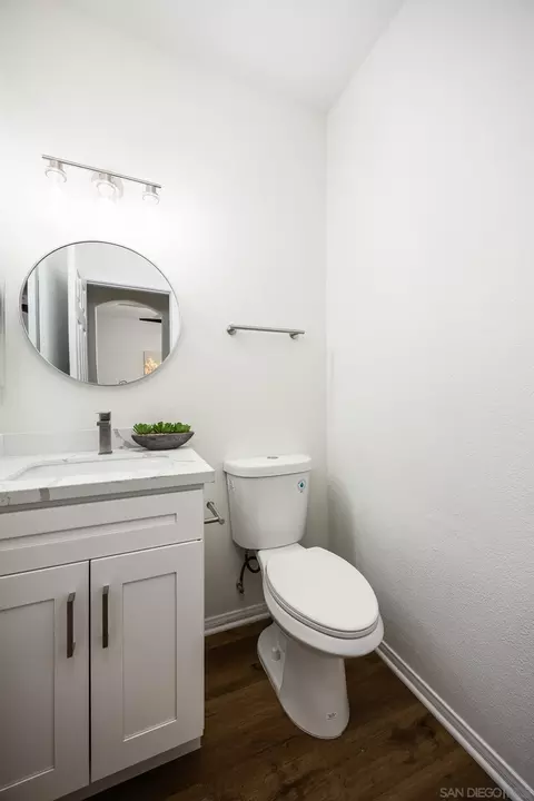 Bath - 339 Connecticut Ave, El Cajon, CA 92020 photo 1 of 3