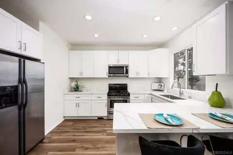 Kitchen - 339 Connecticut Ave, El Cajon, CA 92020 photo 2 of 2
