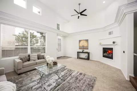 Living - 339 Connecticut Ave, El Cajon, CA 92020 photo 3 of 4