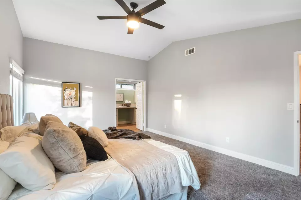 Bedroom - 7363 Birchcreek Rd, San Diego, CA 92119 photo 4 of 4