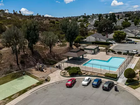1927 Terracina Cir, Spring Valley, CA 91977 photo 29