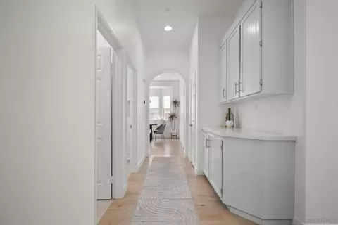 Entry Way - 1042 Alexandra Ln, Encinitas, CA 92024 photo 3 of 3