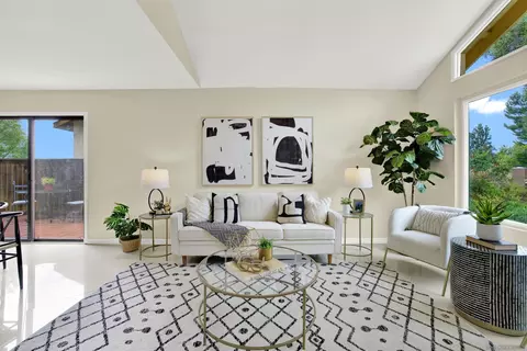 Living - 2364 Oakridge Pl, Escondido, CA 92026 photo 2 of 8