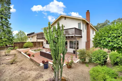Exterior - 2364 Oakridge Pl, Escondido, CA 92026 photo 10 of 13