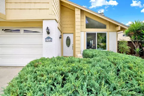 Exterior - 2364 Oakridge Pl, Escondido, CA 92026 photo 3 of 13