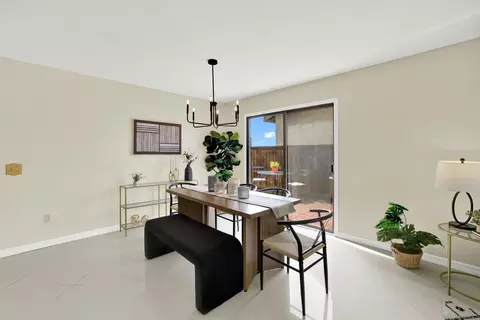 Dining - 2364 Oakridge Pl, Escondido, CA 92026 photo 2 of 4
