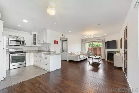 859 Tamayo Dr #1, Chula Vista, CA 91910