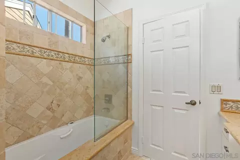 Bath - 8585 Via Mallorca #32, La Jolla, CA 92037 photo 2 of 3