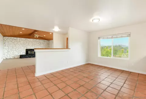 Living - 1961 Pine View Rd, Alpine, CA 91901 photo 4 of 4
