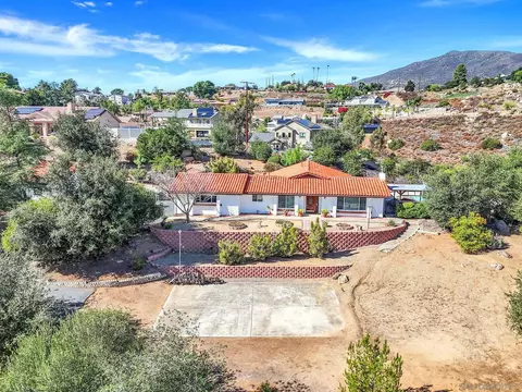 View/Area - 1961 Pine View Rd, Alpine, CA 91901 photo 2 of 3