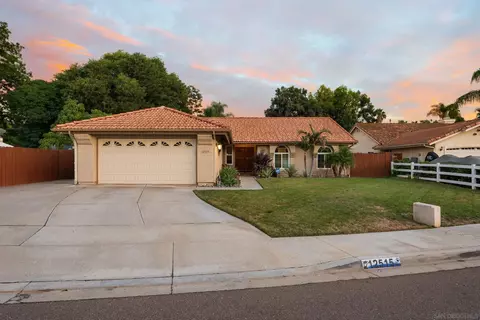 Exterior - 12515 Leyendekker Rd, Lakeside, CA 92040 photo 2 of 6