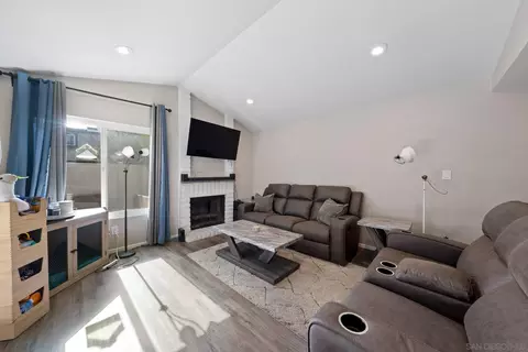 Living - 9560 Frank Way, Santee, CA 92071 photo 2 of 2