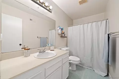 Bath - 9560 Frank Way, Santee, CA 92071 photo 2 of 3