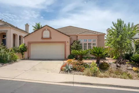 Exterior - 2133 View Crest Gln, Escondido, CA 92026 photo 5 of 6