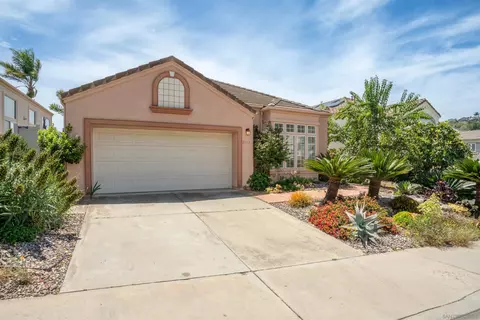 2133 View Crest Gln, Escondido, CA 92026