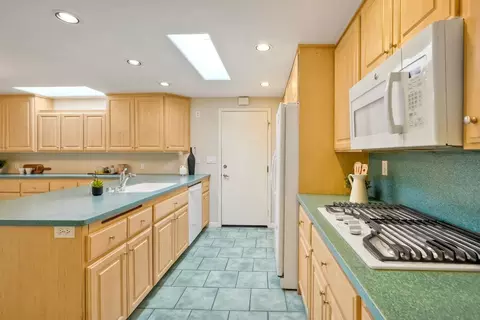 Kitchen - 5002 Mycenae Way, Oceanside, CA 92056 photo 3 of 3