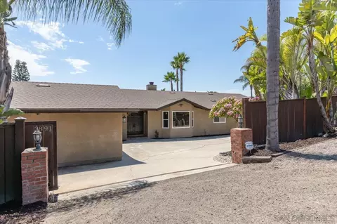 Exterior - 2891 Highlands Blvd, Spring Valley, CA 91977 photo 2 of 23