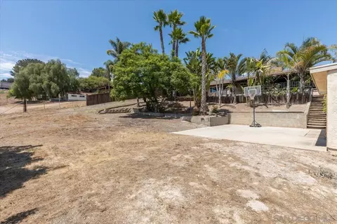 Exterior - 2891 Highlands Blvd, Spring Valley, CA 91977 photo 18 of 23