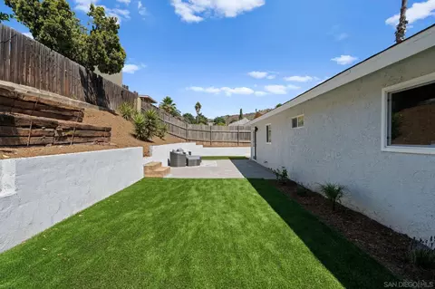 Exterior - 9117 Heatherdale St, Santee, CA 92071 photo 4 of 5