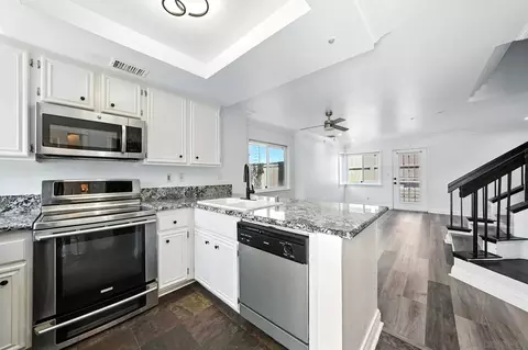 2256 Kings View Cir, Spring Valley, CA 91977 photo 3