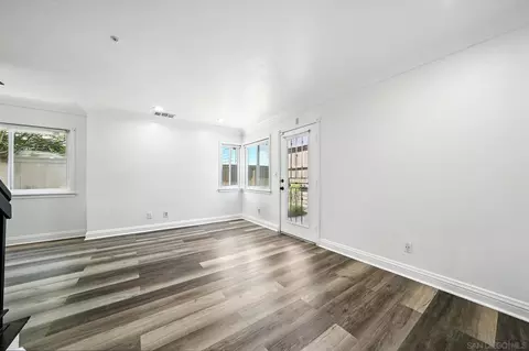 2256 Kings View Cir, Spring Valley, CA 91977 photo 9
