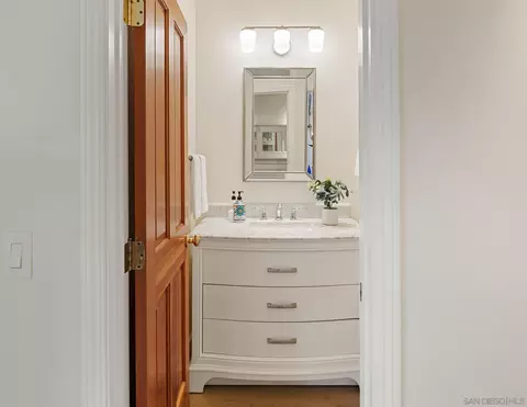 Bath - 260 H Ave, Coronado, CA 92118 photo 2 of 7