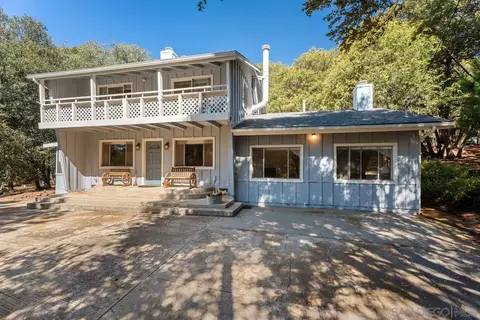 Exterior - 4728 Pine Ridge Ave, Julian, CA 92036 photo 2 of 10
