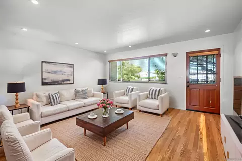 1271 Redwood Ave, El Cajon, CA 92019