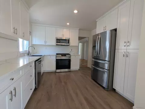 Kitchen - 9347 Kahlua Way, Spring Valley, CA 91977 photo 4 of 5