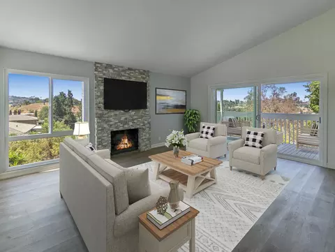 Living - 9347 Kahlua Way, Spring Valley, CA 91977 photo 1 of 9