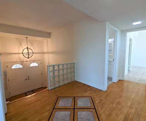 Entry Way - 9347 Kahlua Way, Spring Valley, CA 91977 photo 1 of 3