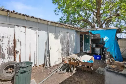 Exterior - 4245 Avenida Gregory, Spring Valley, CA 91977 photo 9 of 19