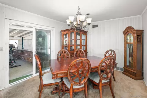 Dining - 4245 Avenida Gregory, Spring Valley, CA 91977 photo 2 of 3