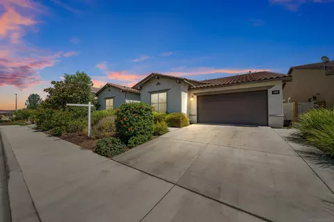 32780 Presidio Hills Ln, Winchester, CA 92596
