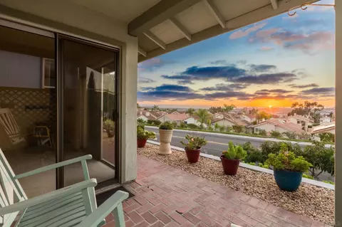 628 Via Santa Paulo, Vista, CA 92081
