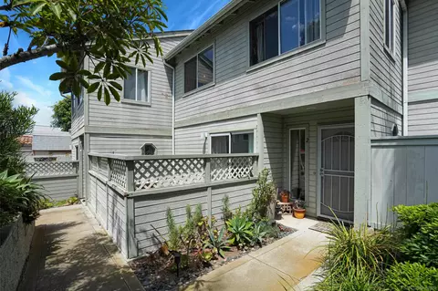 4674 Saratoga Ave #2, San Diego, CA 92107