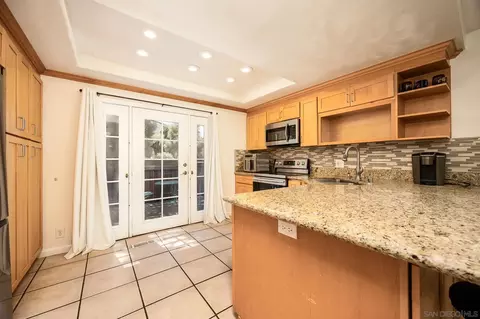 Kitchen - 15845 Davis Cup Ln, Ramona, CA 92065 photo 2 of 4