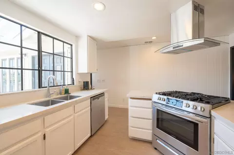 Kitchen - 10532 Madrid Way, Spring Valley, CA 91977 photo 1 of 4