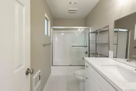 Bath - 1412 San Miguel Ave, Spring Valley, CA 91977 photo 3 of 5