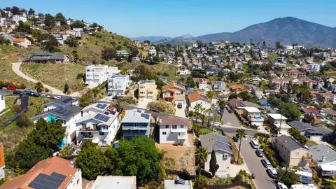 View/Area - 1412 San Miguel Ave, Spring Valley, CA 91977 photo 2 of 8