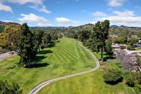 View/Area - 4121 Oak Island Ln, Fallbrook, CA 92028 photo 3 of 3